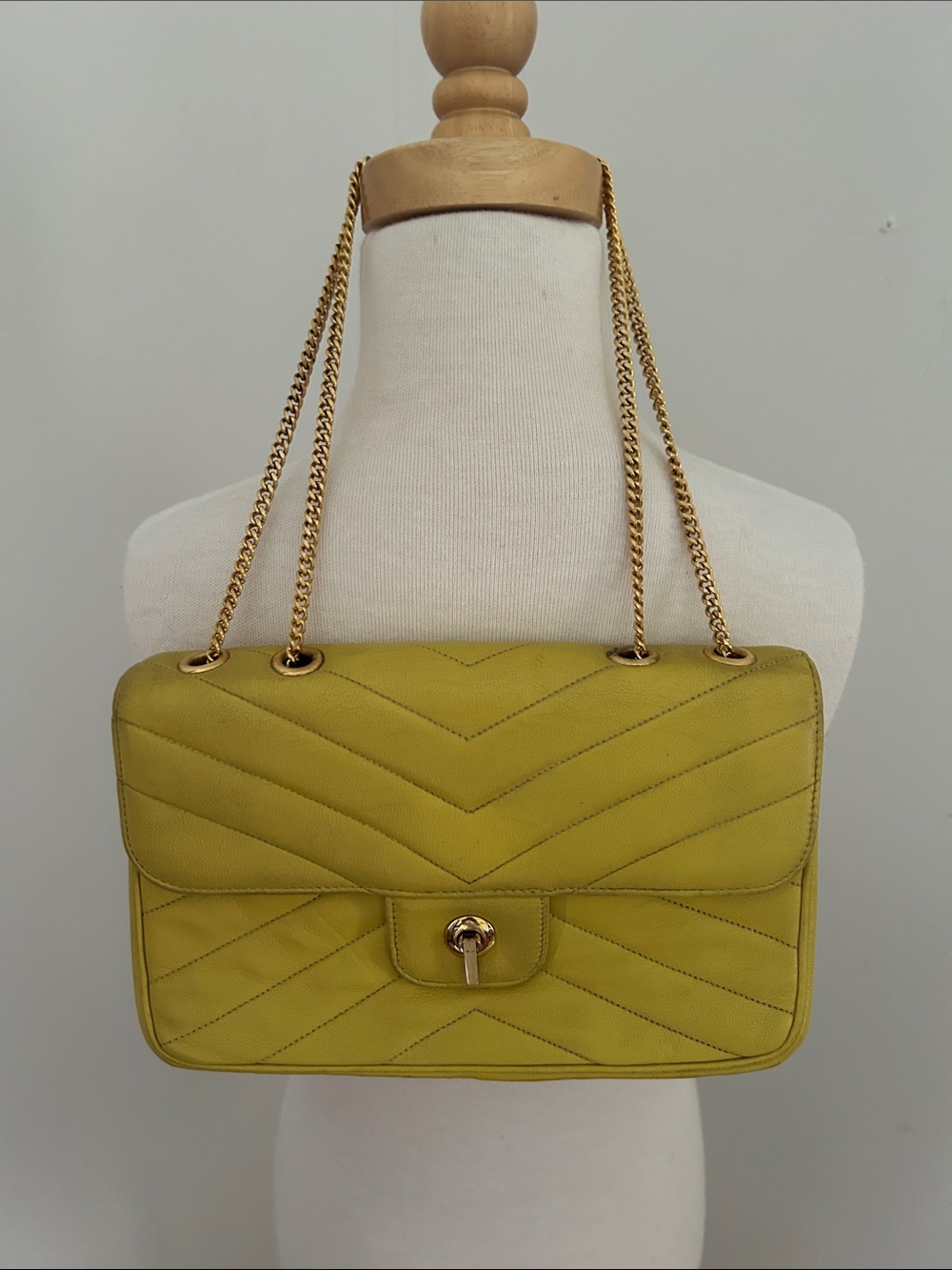 Vintage Morris Moskowitz Chartreuse Quilted Chain-Handle Shoulder Bag